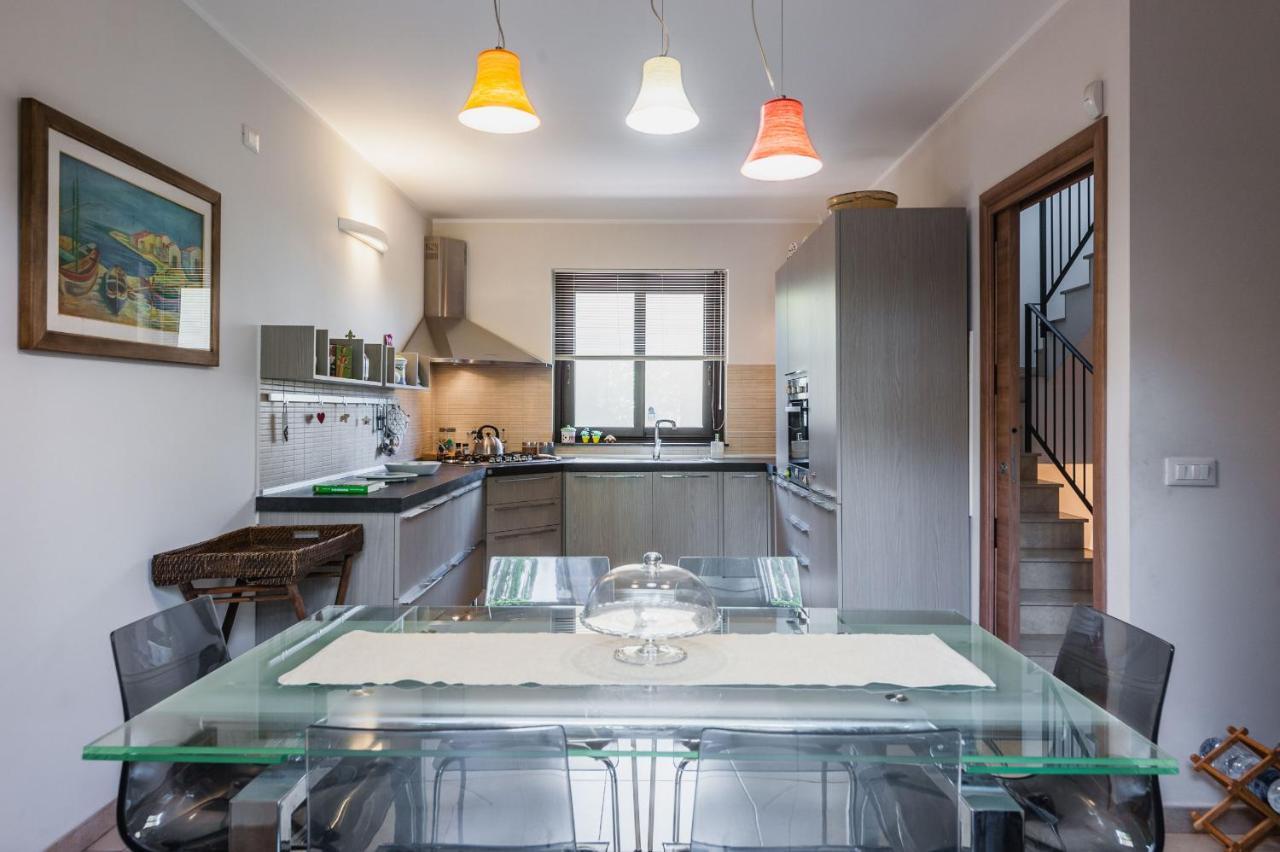 Вилла Siliqua House With Garden By Wonderful Italy Трекастаньи Экстерьер фото